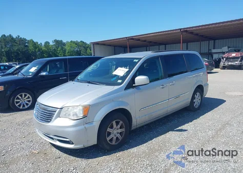 2012 Chrysler Town & Country Touring z USA, uszkodzony, nr VIN 2C4RC1BG0CR306088
